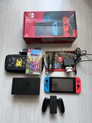 Nintendo Switch Console (Boxed Set) + 128GB microSD + Spyro Reignited Trilogy Game